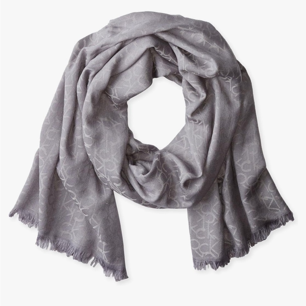 Calvin Klein 100% Viscose Scarf